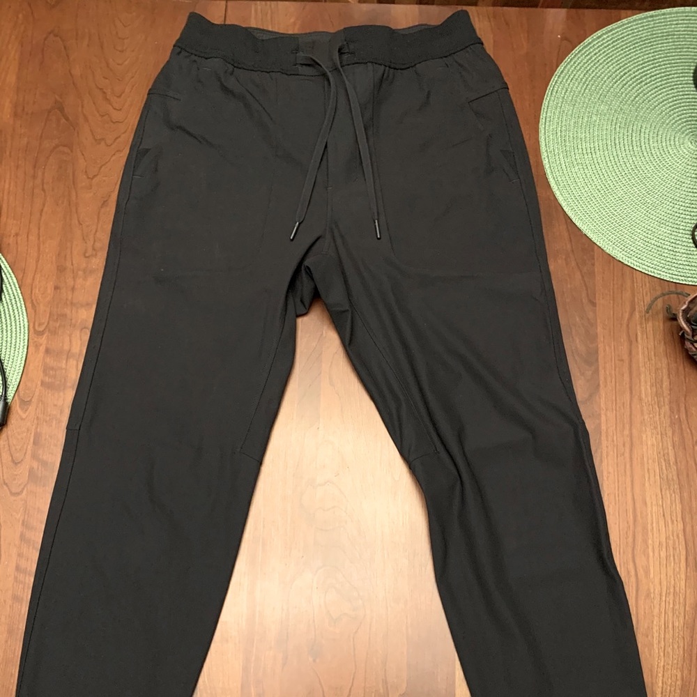 Men’s Lululemon ABC Joggers